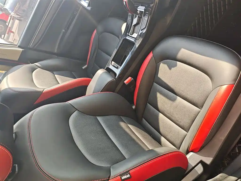 Geely Emgrand GS 2020 — фото 25