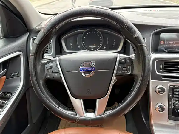 Volvo S60 2017