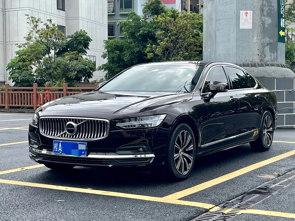 Volvo S90 2021 — фото 1