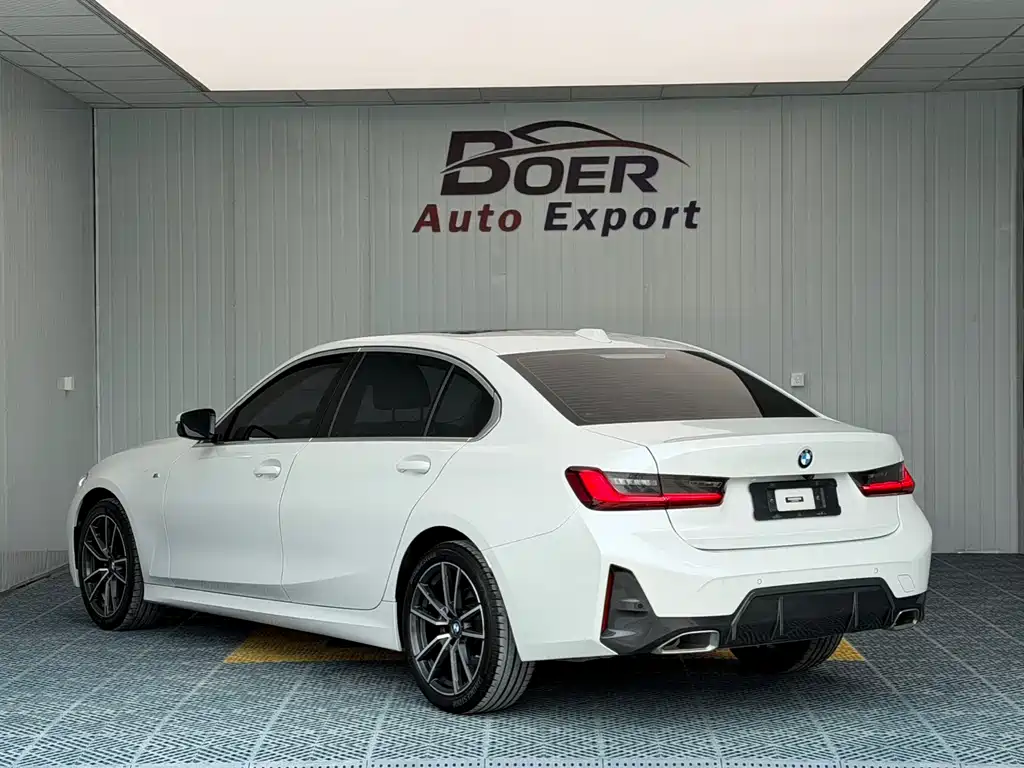 BMW 3 Series 2023
