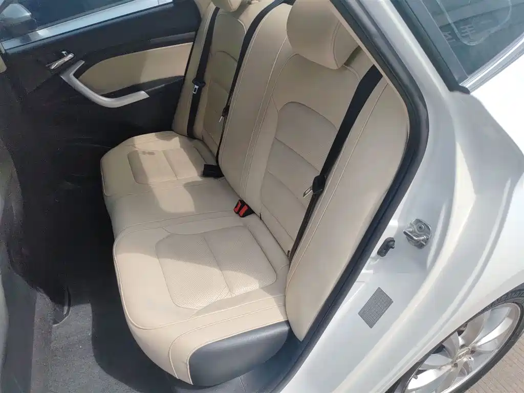 Changan V7 2016 — фото 17