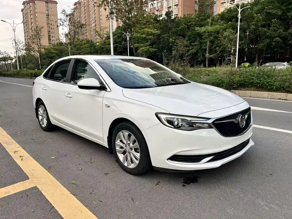 Buick Excelle 2019 — фото 3