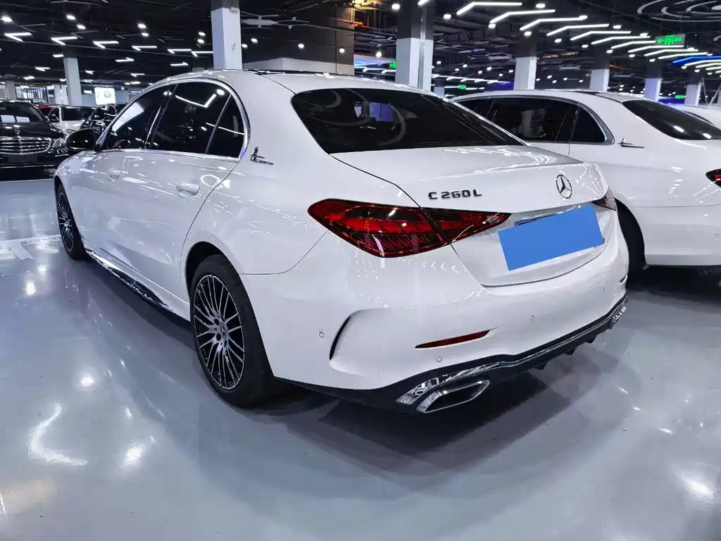 Mercedes-Benz C-Class 2022 — фото 17