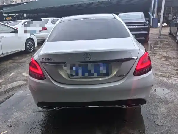 Mercedes-Benz C-Class 2021