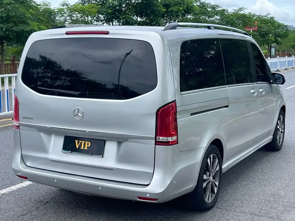 Mercedes-Benz V-Class 2017