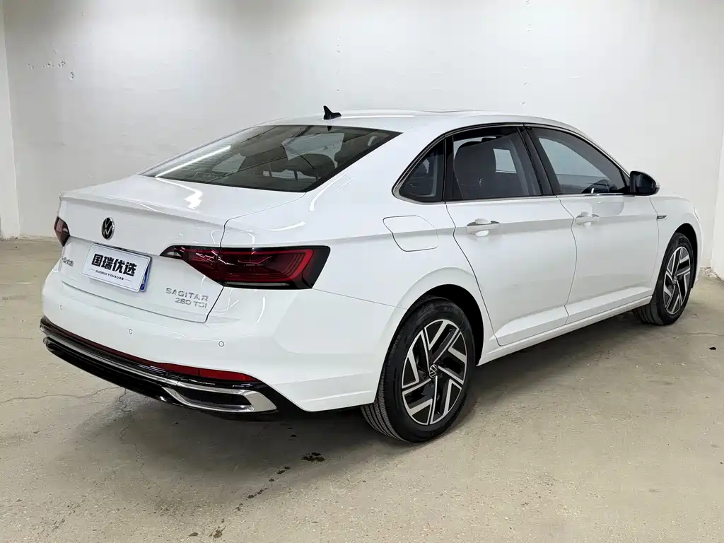 Volkswagen Sagitar 2023