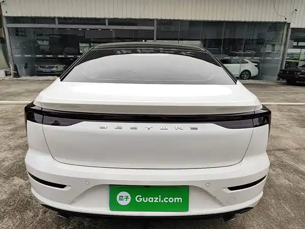 Bestune B70 2021