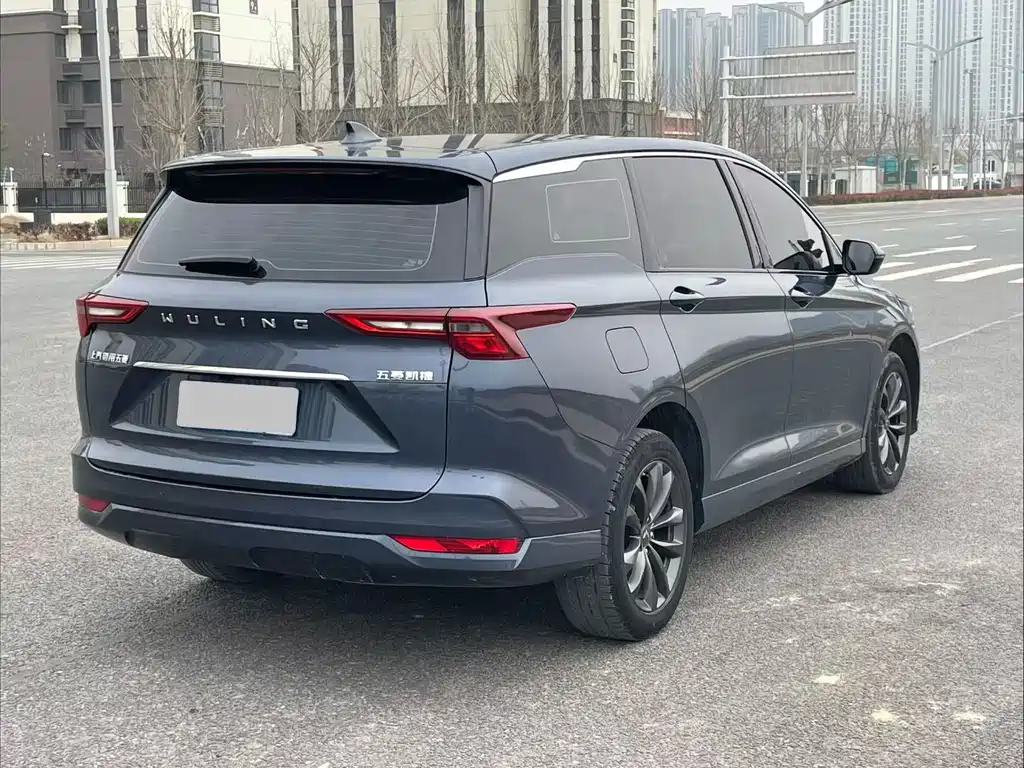 Wuling Victory 2022 — фото 9