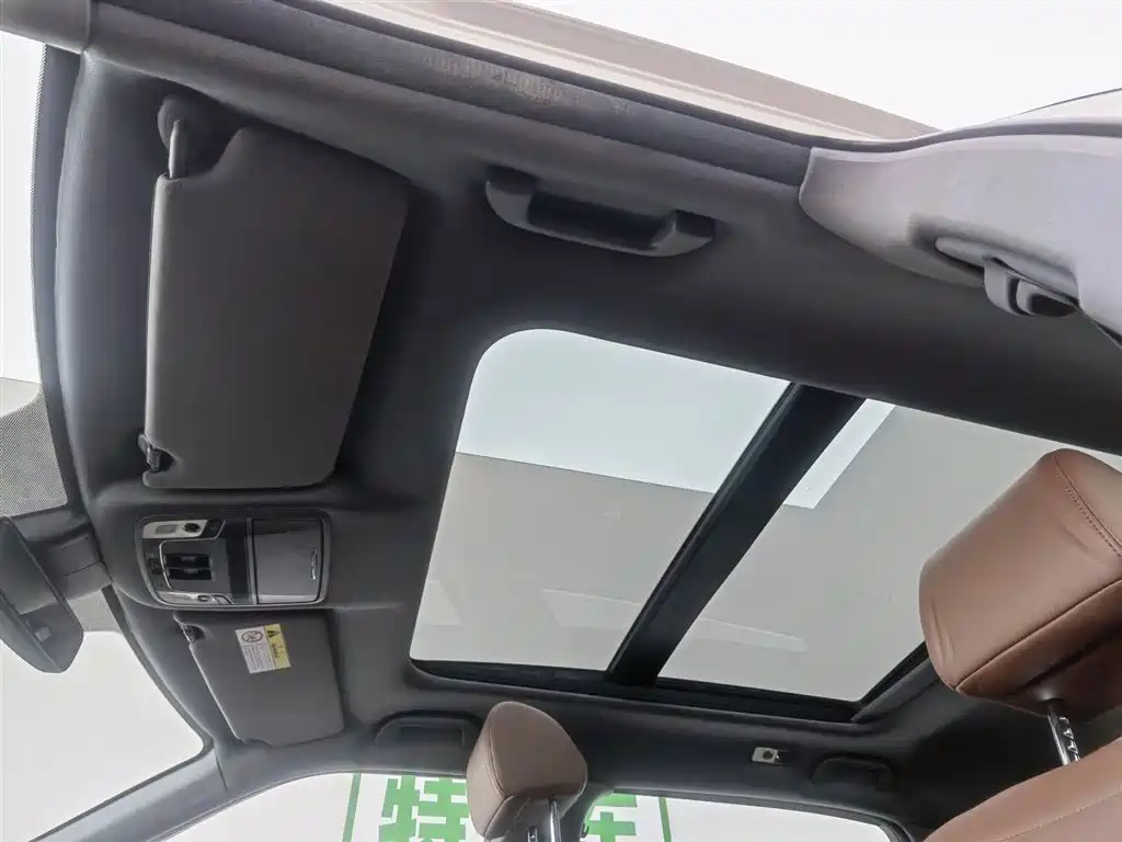 Honda UR-V 2018 — фото 14