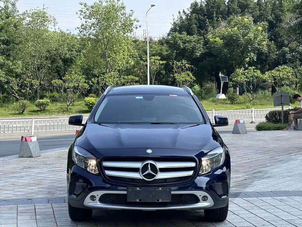 Mercedes-Benz GLA 2015 — фото 2
