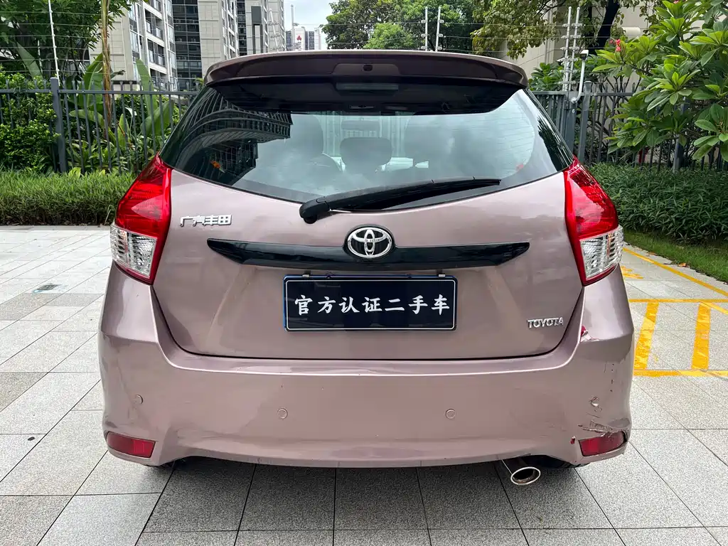 Toyota Yaris L 2016