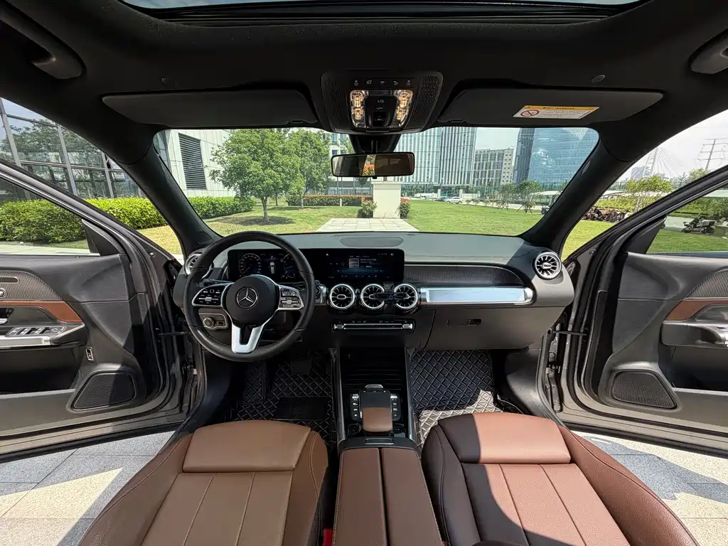 Mercedes-Benz GLB 2021 — фото 16