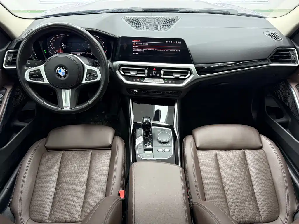BMW 3 Series 2021 — фото 10