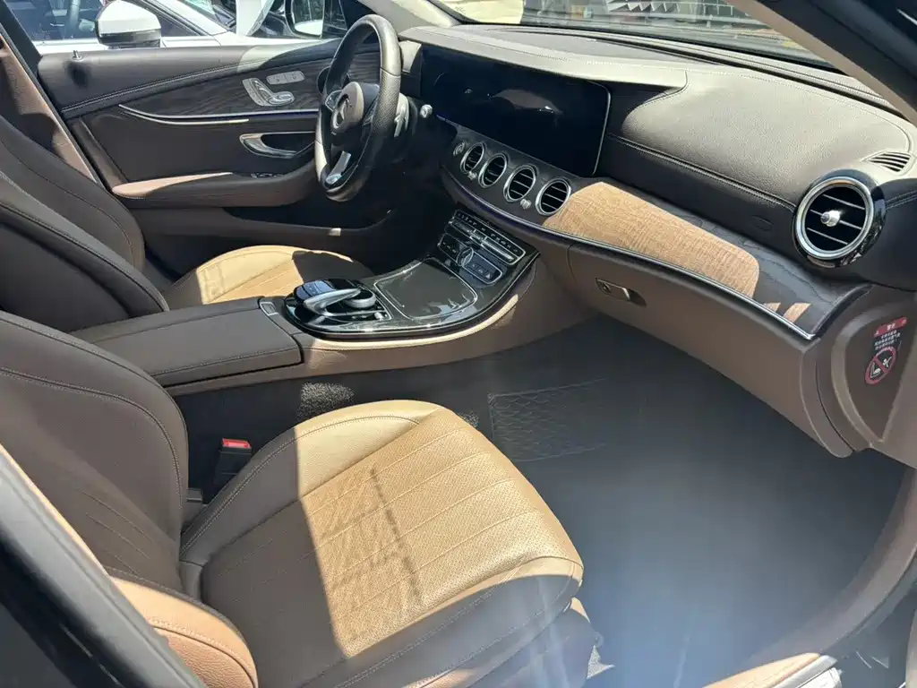 Mercedes-Benz E-Class 2017 — фото 3