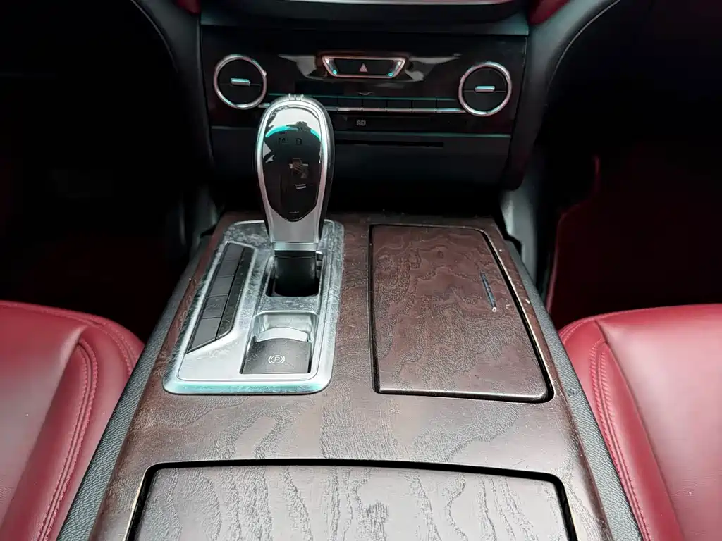 Maserati Ghibli 2014 — фото 10