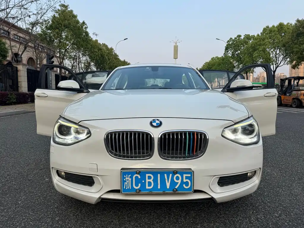 BMW 1 Series 2013 — фото 1