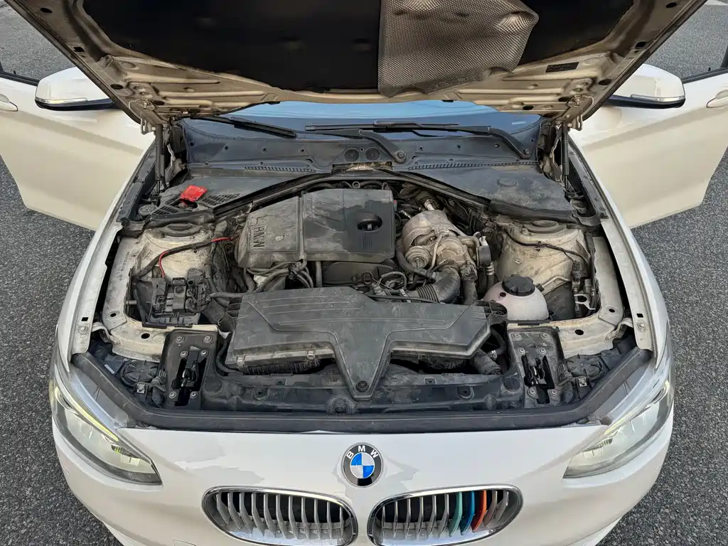 BMW 1 Series 2013 — фото 16