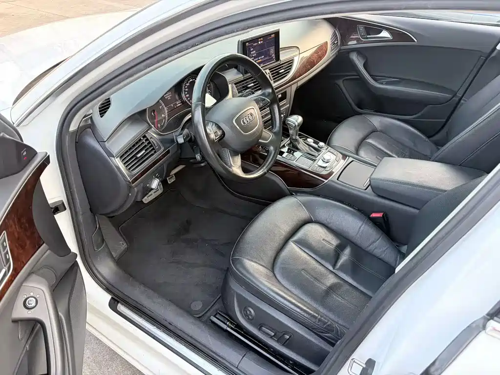 Audi A6L 2015