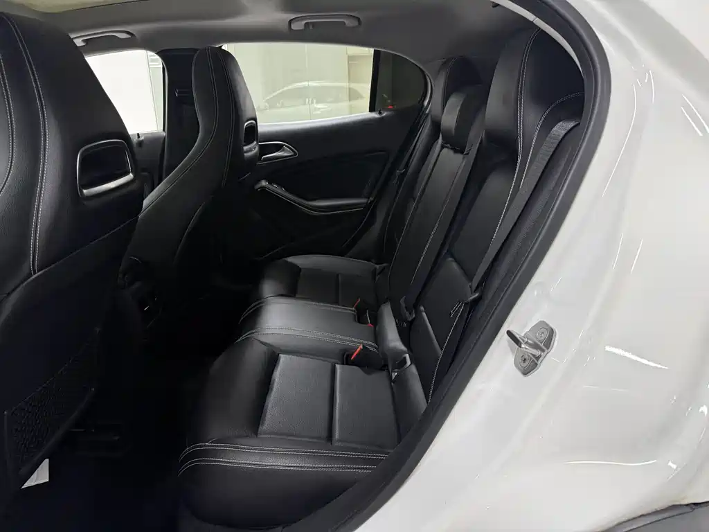 Mercedes-Benz GLA 2019 — фото 14