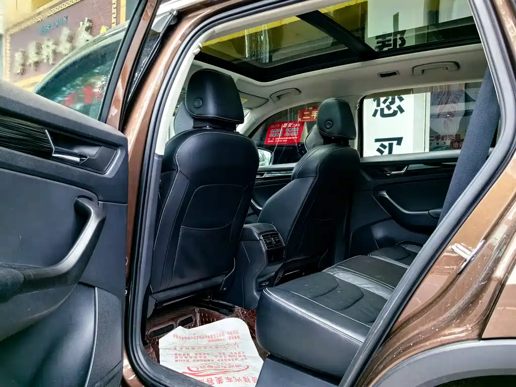 Skoda Kodiaq 2017 — фото 11