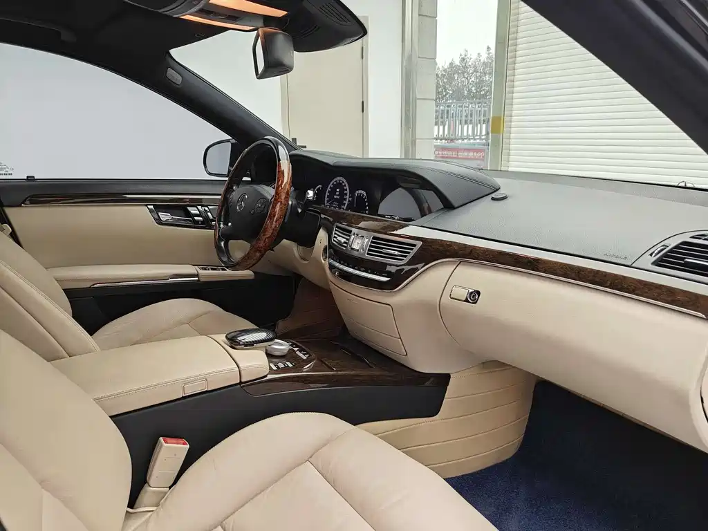 Mercedes-Benz S-Class 2011 — фото 14