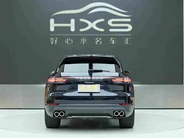 Porsche Cayenne 2022