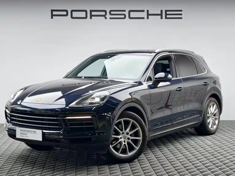 Porsche Cayenne 2020 — фото 1