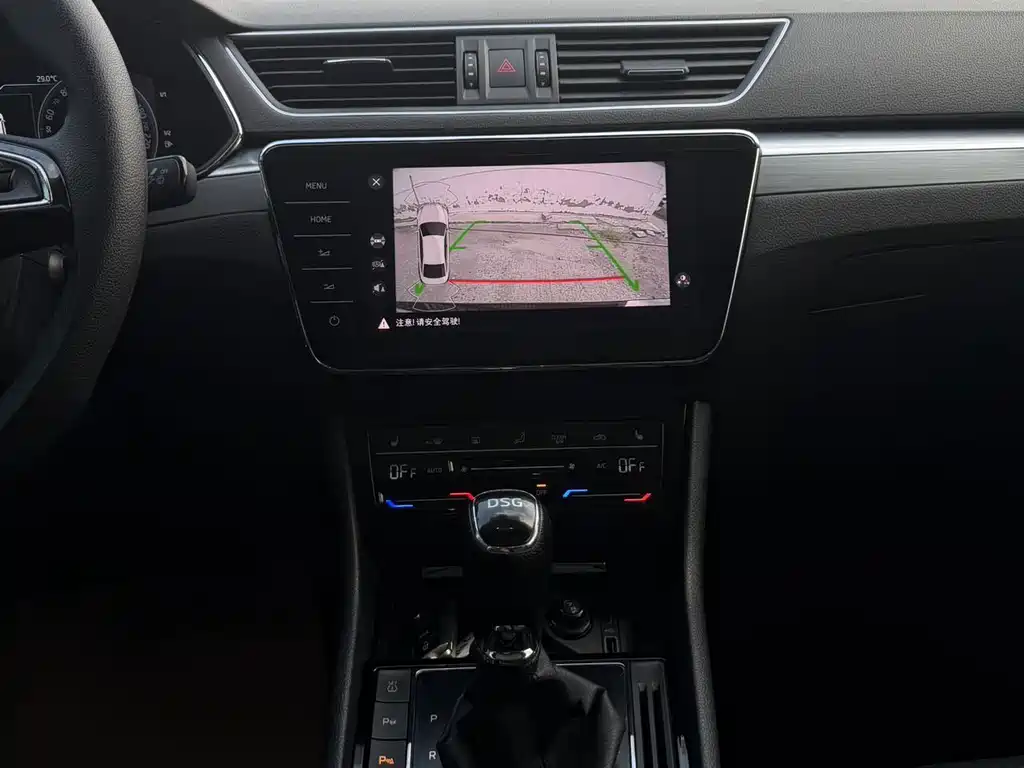 Skoda Speedy 2023 — фото 17