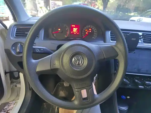 Volkswagen Santana 2016