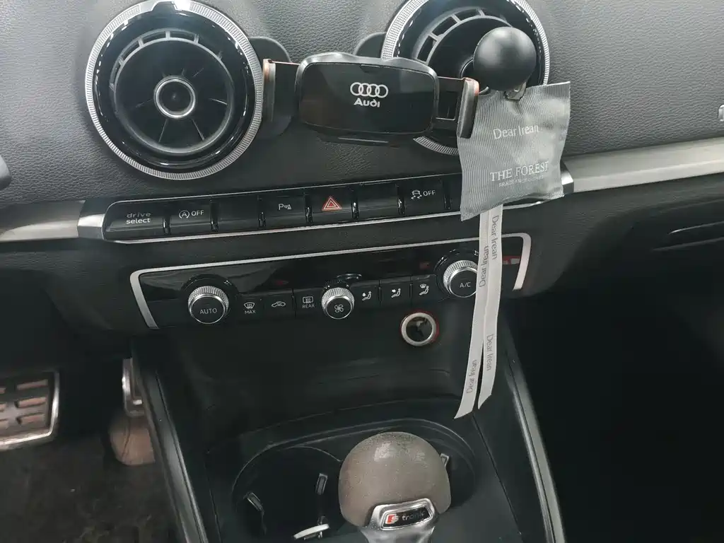 Audi S3 2015 — фото 10