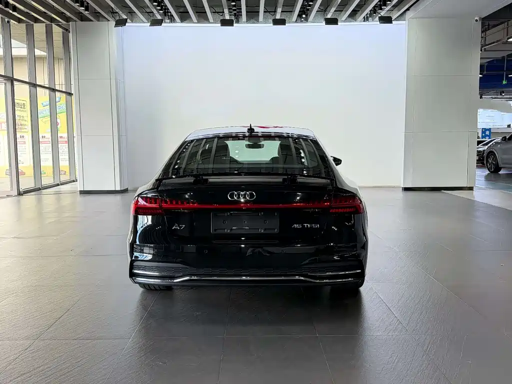 Audi A7 2024 — фото 19