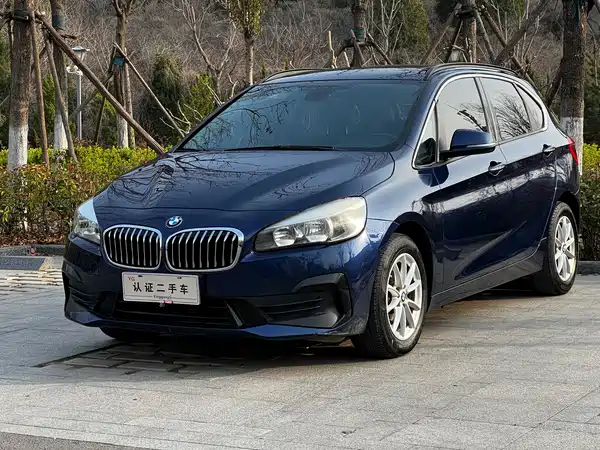 BMW 2 Series Station Wagon 2019