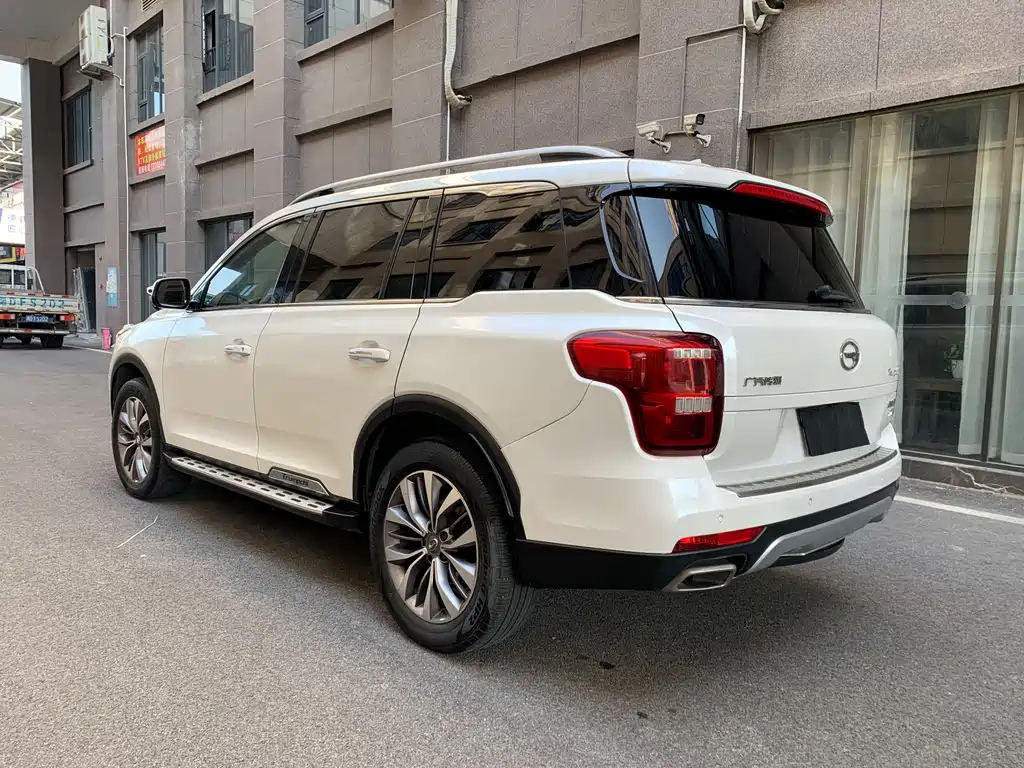 GAC Motor Trumpchi GS8 2017 — фото 15