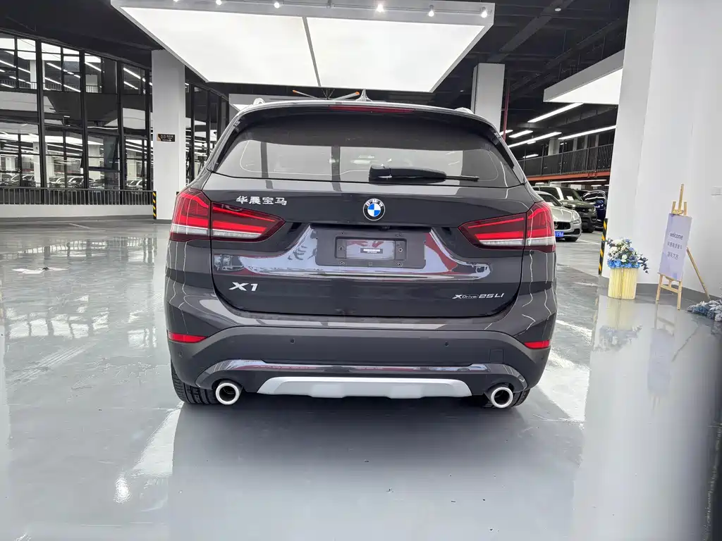BMW X1 2023 — фото 17