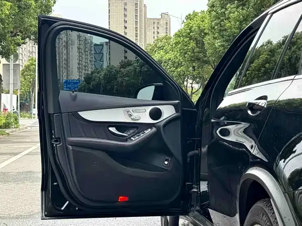 Mercedes-Benz GLC AMG 2022