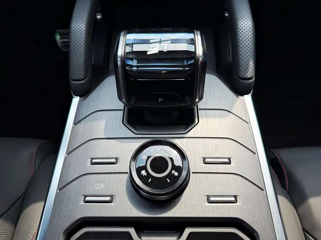 Jetour Traveller C-DM 2025 — фото 19