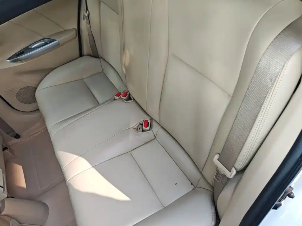 Toyota Yaris L 2016 — фото 17