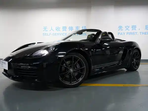 Porsche 718 2022