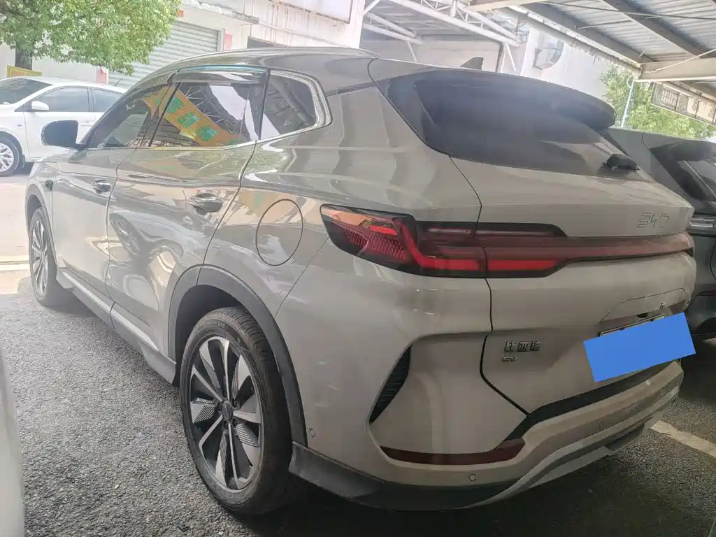 BYD PLUS New Energy 2025 — фото 11