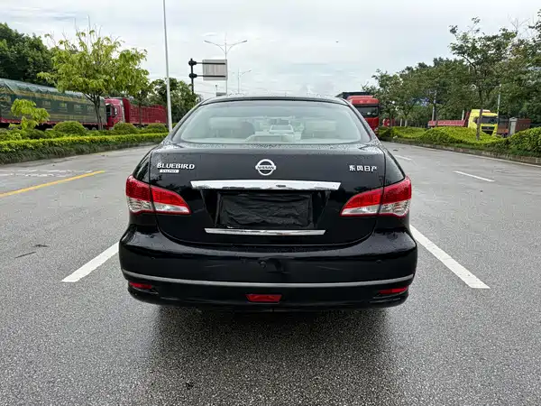 Nissan Sylphy 2012