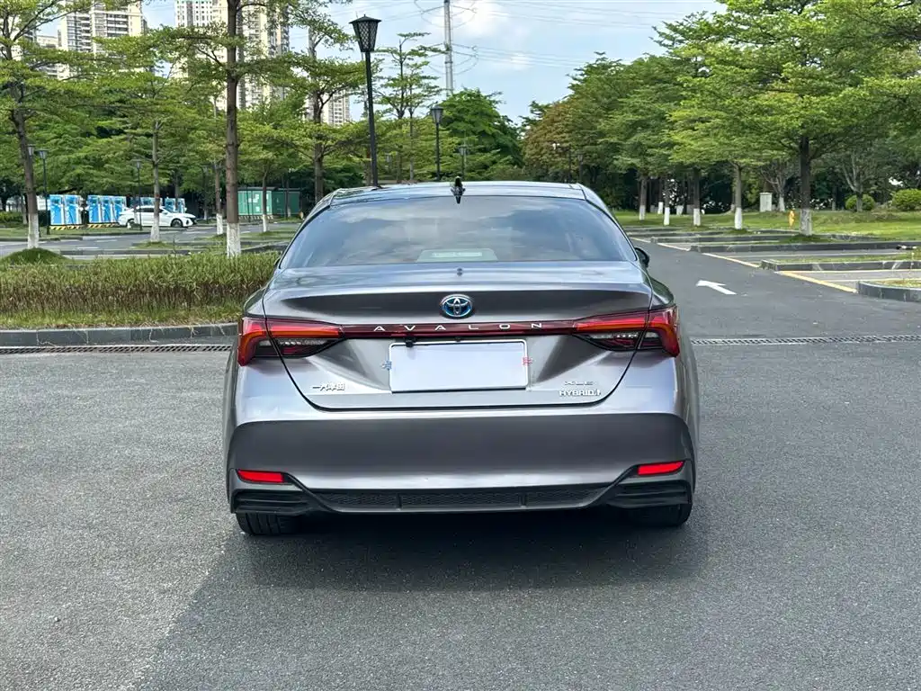 Toyota Avalon 2019 — фото 16