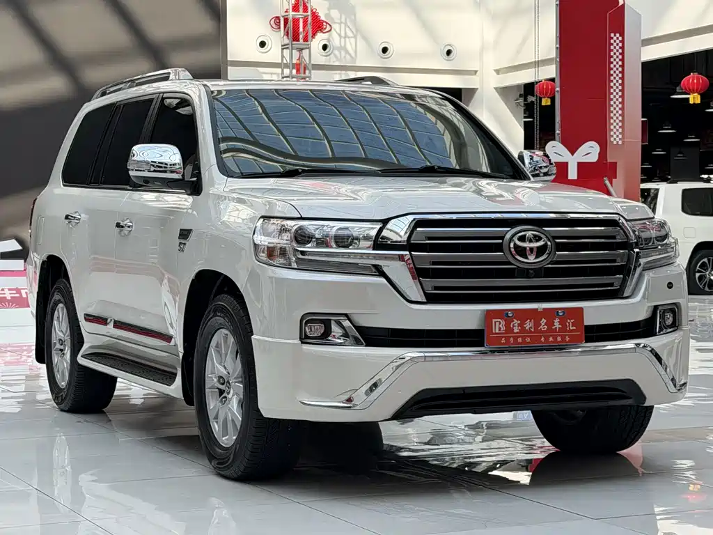 Toyota Land Cruiser 2019 — фото 3