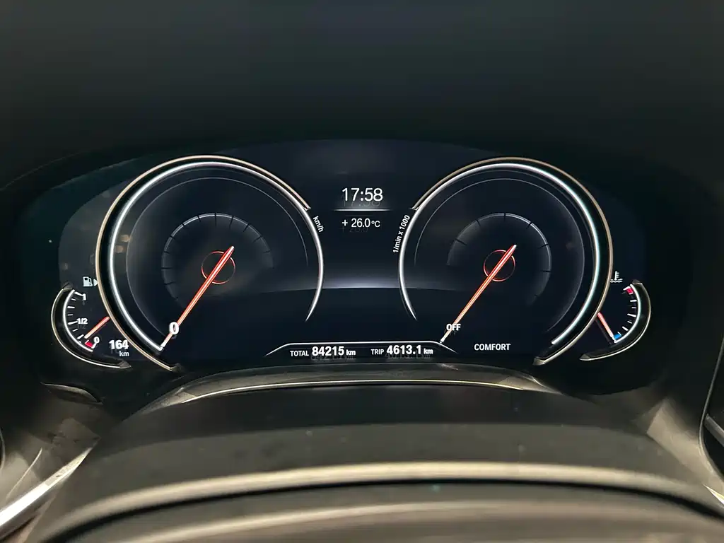 BMW 7 Series 2019 — фото 13
