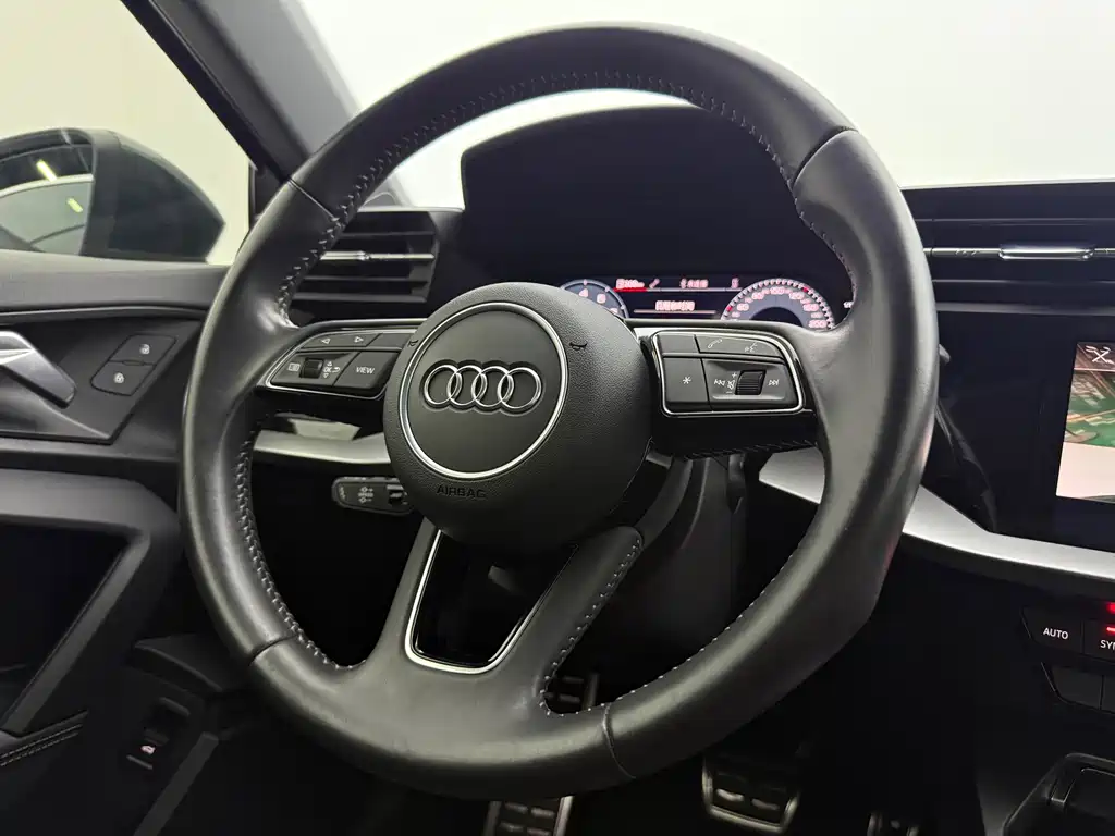 Audi A3 2022 — фото 16
