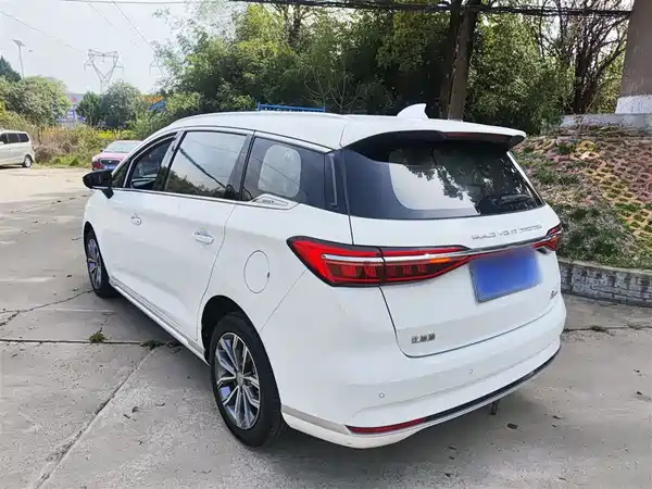 BYD Song MAX 2021