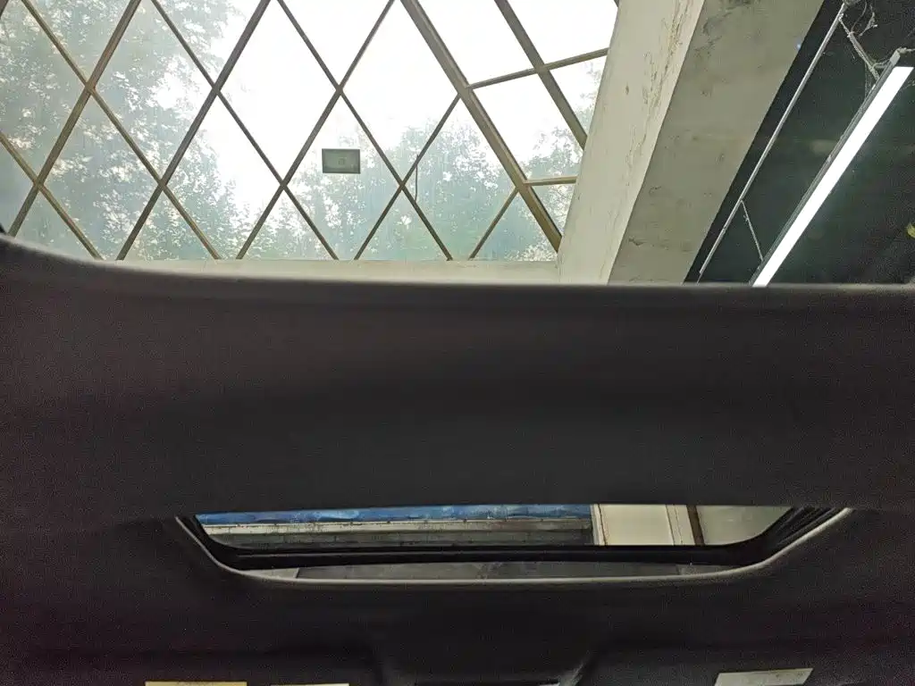 Ford Explorer 2015 — фото 14