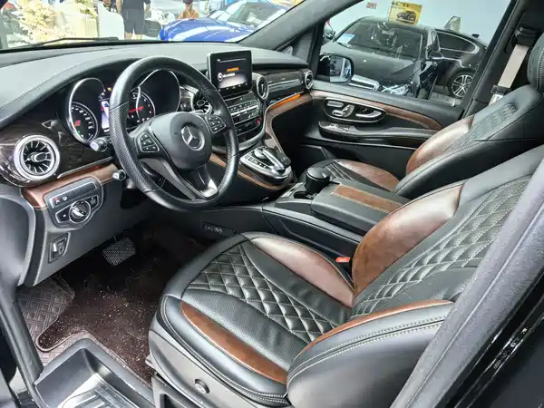 Mercedes-Benz V-Class 2019