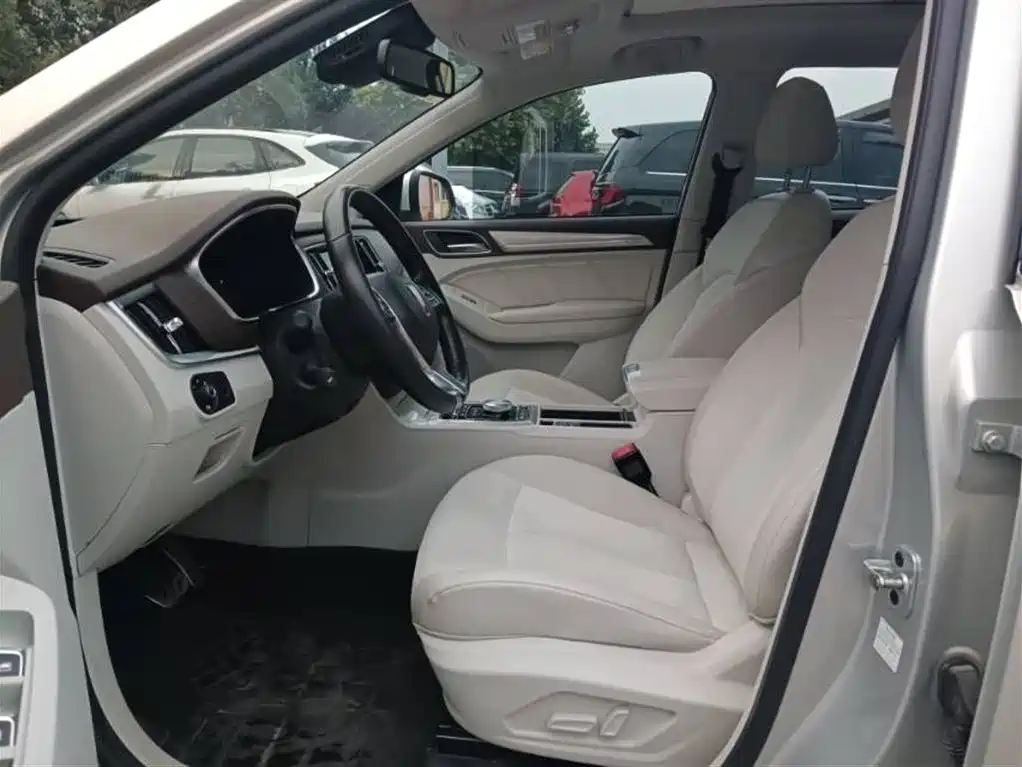 Roewe RX5 New Energy 2018