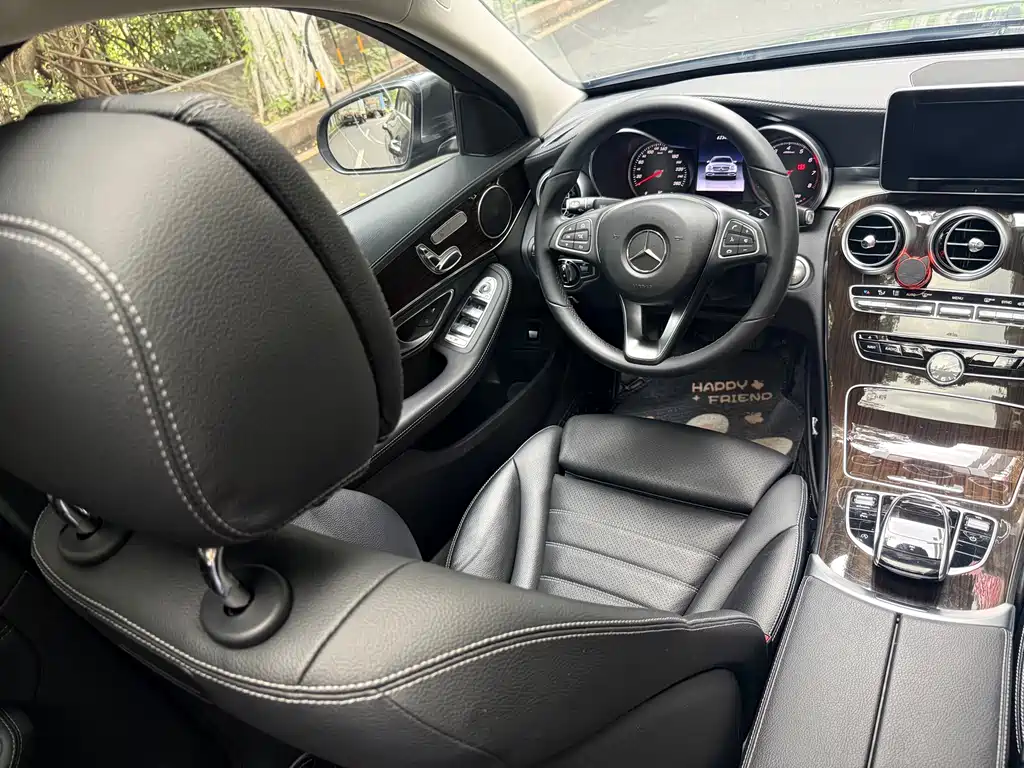 Mercedes-Benz C-Class 2016 — фото 11