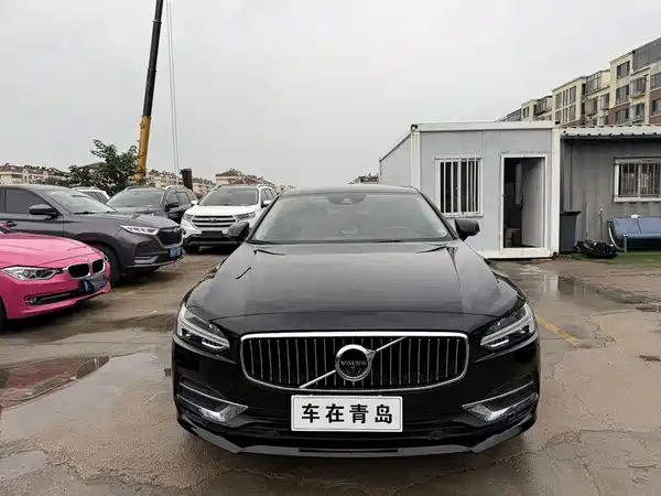 Volvo S90 2019